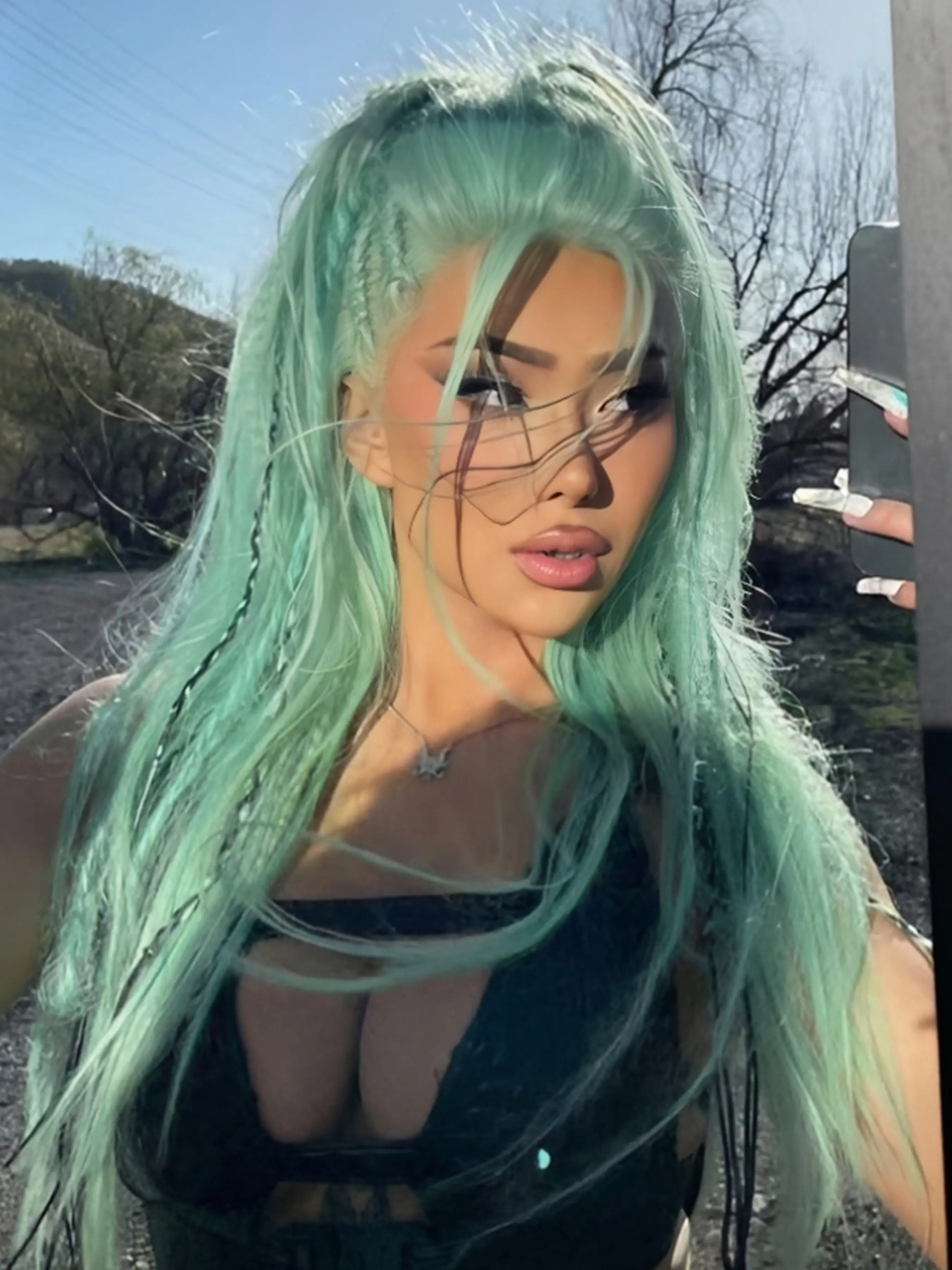 Mint Green Straight Synthetic Wig 13×4 Deep Lace Free Part Silk Straight Mint Turquoise Color Heat Resistant Lace Front Wigs Natural Hairline Hair for Women Cosplay Makeup Use 26Inches Synthetic Material Wigs