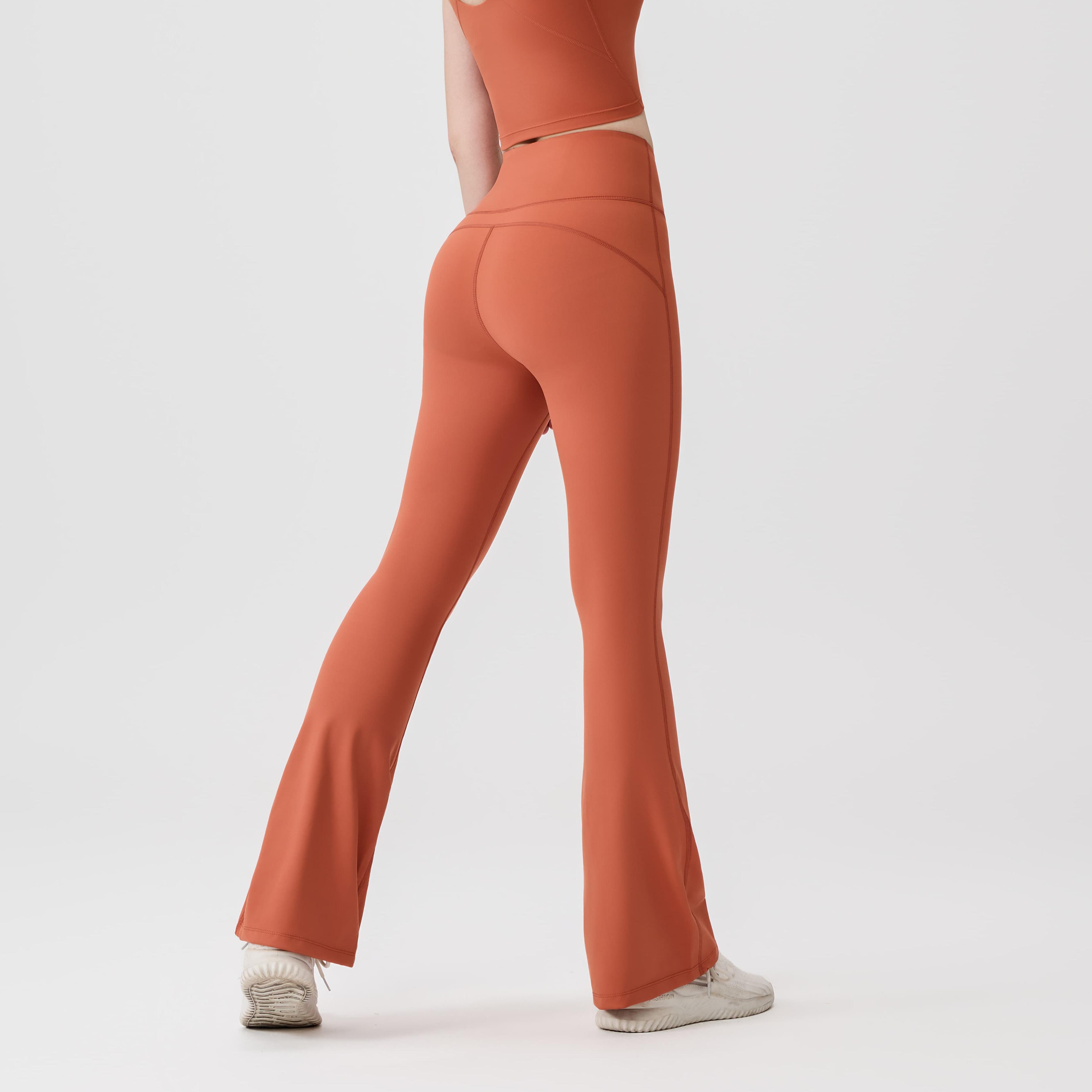 LULU  Same style Women's High-Waisted Athletic Flared Pants are made from lightweight, quick-drying fabric that hugs the body and accentuates your curves.