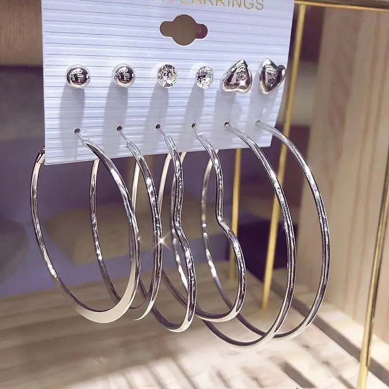 6 Pairs Stud Earrings & Chunky Hoop Set in Silver-Tone for Women, Elegant Cubic Zirconia Heart & C-Hoop Styles for Casual Daily Wear, Hoop Earrings