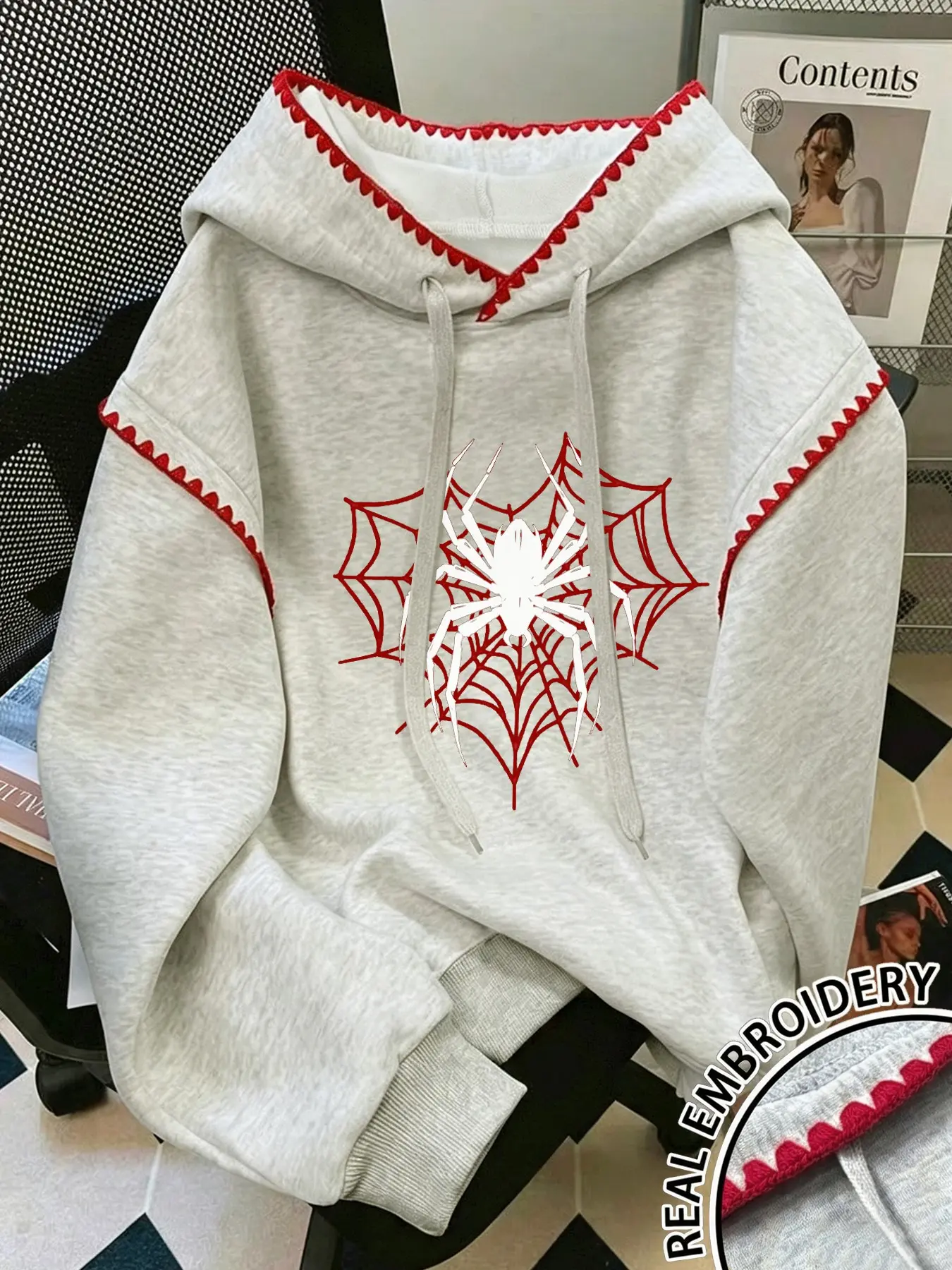 Autumn and winter Gothic-style spider web heart hoodie, with contrasting red stitching, loose street-style sweatshirt, casual, perfect for breakfast or commuting, unisex everyday wear #Hoodie