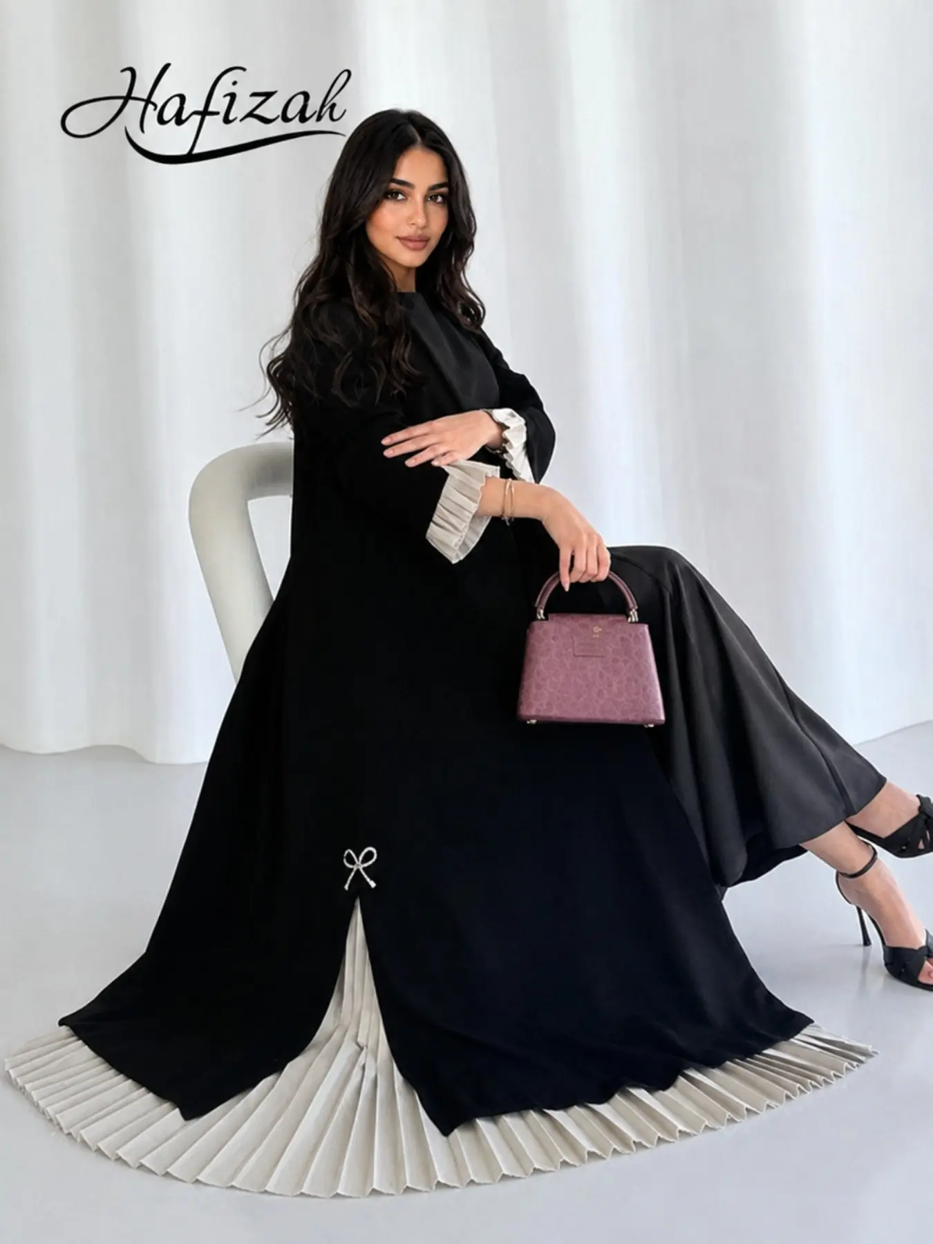 Hafizah Commuter Party Casual Pleated Cape Modest Style Islamic Abaya, Pearl Bow Loose Fit Outerwear, Muslim Luxury Women's Clothing, Islamic Modesty Clothes, All Seasons Plain Pattern