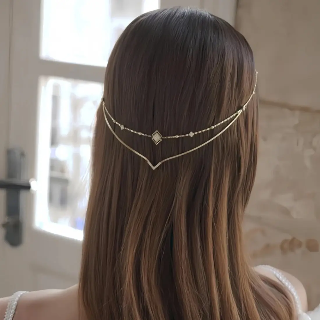 Boho Rhinestone Double Hair Chain Headpiece for Women – Bohemian Bridal Forehead Jewelry, Dainty Festival Hair Accessory, Sparkly Chain Headband for Wedding, Beach Vacation & Music Festival Styling