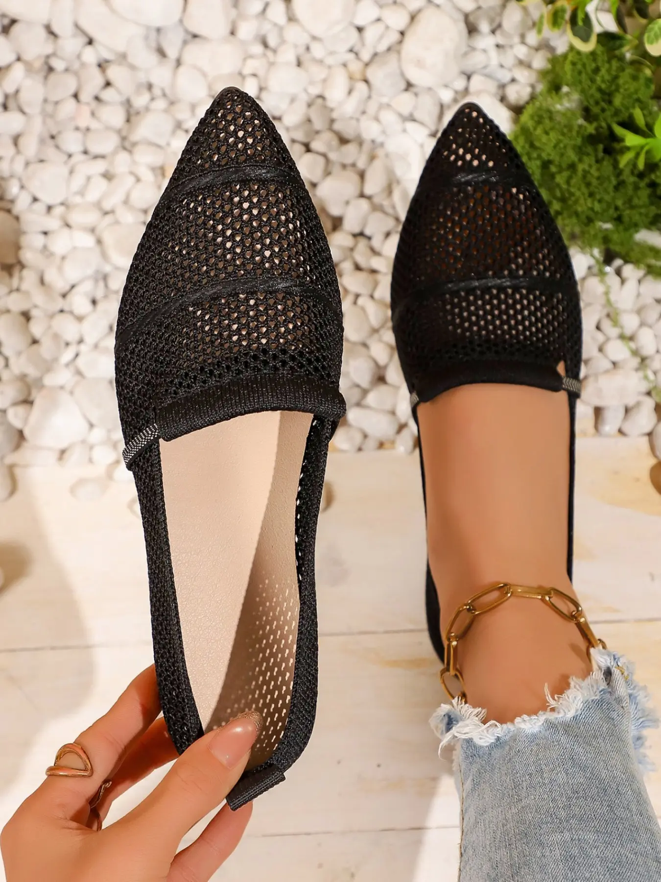 Breathable Mesh Flyknit Pointed Toe Flat Shoes, Colorblock Low Top Knit Grandma Shoes, Boho Style, Versatile for Summer Commute & Outdoor Walks