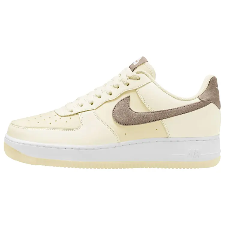 Men's Casual Low-Top Leather Sneakers, Breathable Classic Shoe in Beige Brown with Durable Cushioned Rubber Outsole
