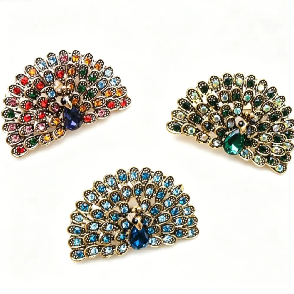 3 Styles Expand Fan Peacock Multi Color Crystal Brooch Unisex Wedding Banquet Suit Decor Pin