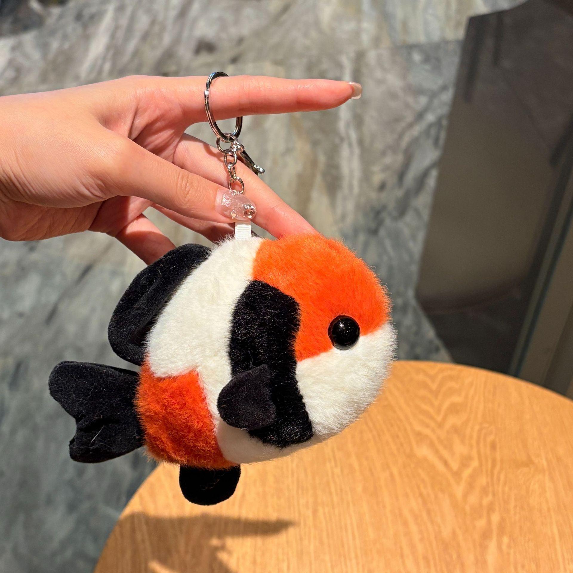 Lucky Koi Fish Plush Keychain Cute Heart-Shaped Carp Pendant With Round Ring Charm Soft Fish Bag Accessory For Gifting