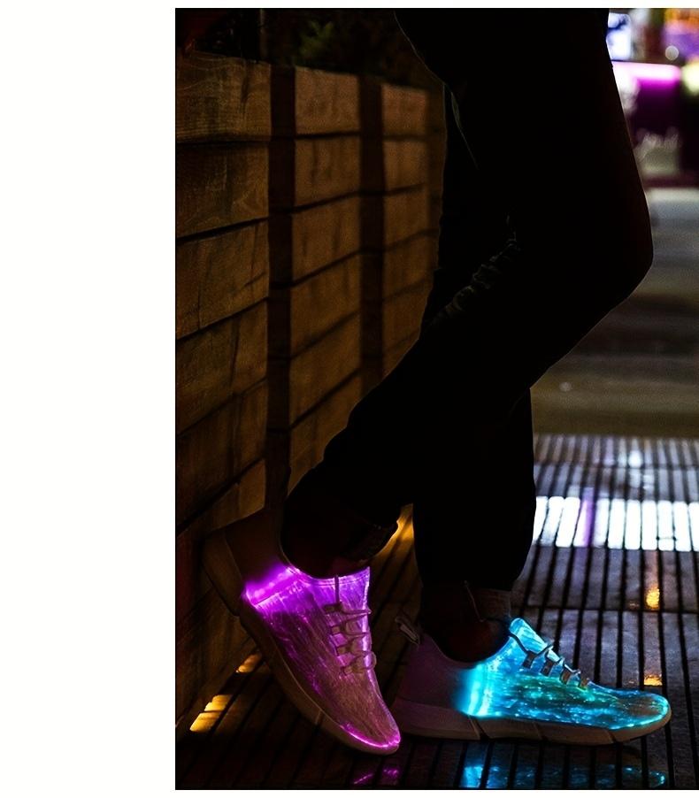 Men's and women's fashionable sports shoes with colorful flashing lights, rechargeable and breathable, suitable for parties, outdoor sports, weddings and daily wear, casual shoes, lace-up style, modern shoes colorful shoelace
