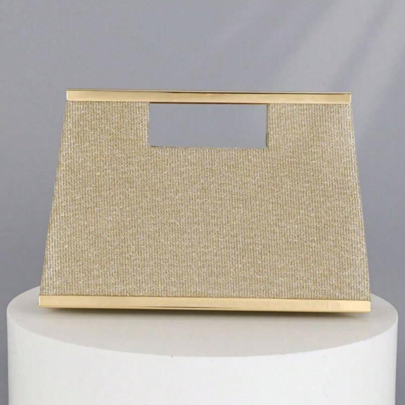 Fashionable Metallic Clasp Evening Clutch, Crossbody Purses Sparkling Gold Metallic Bar Design, Luxury & Elegant Formal Handbag for Gala, Party, Wedding, Includes Detachable Chain