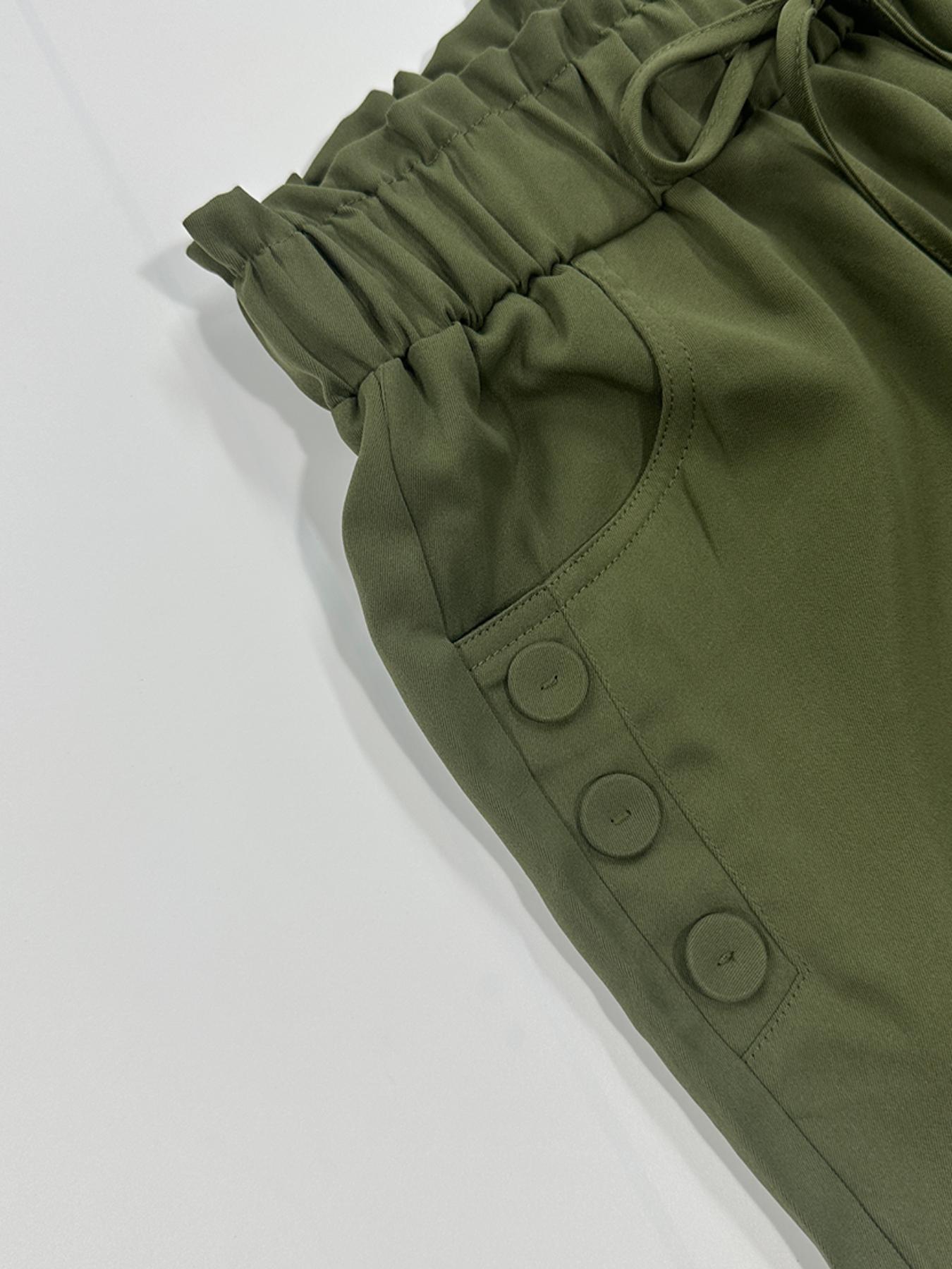 Women's Solid Button Pocket Cargo Fitted Shorts, Casual Elastic Waist Shorts for Summer, Ladies Bottoms for Daily Wear, Womenswear Women's Solid Button Pocket Cargo Fitted Shorts, Casual Elastic Waist Shorts for Summer, Ladies Bottoms for Daily Wear, Womenswear