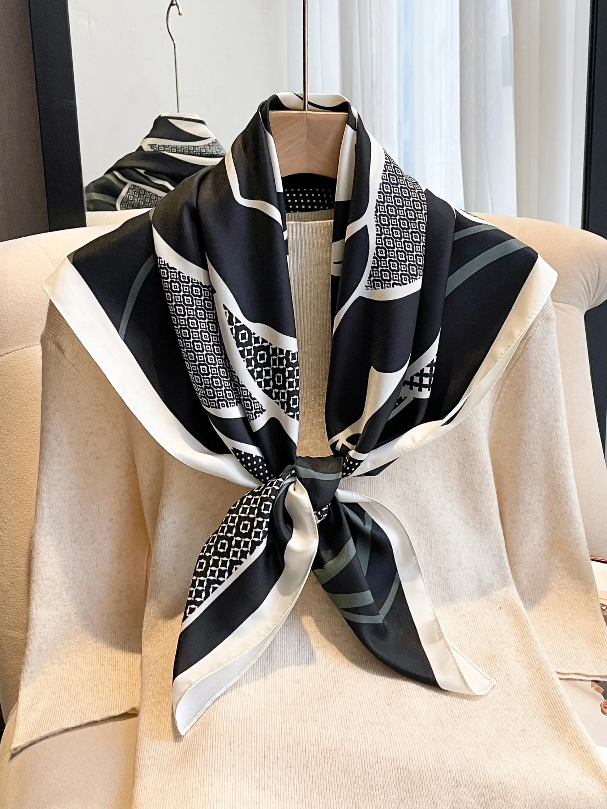 Women's Floral Print Square Scarf, Fashionable Soft Comfortable Shawl for Daily Wear, Casual Versatile Scarf for Women