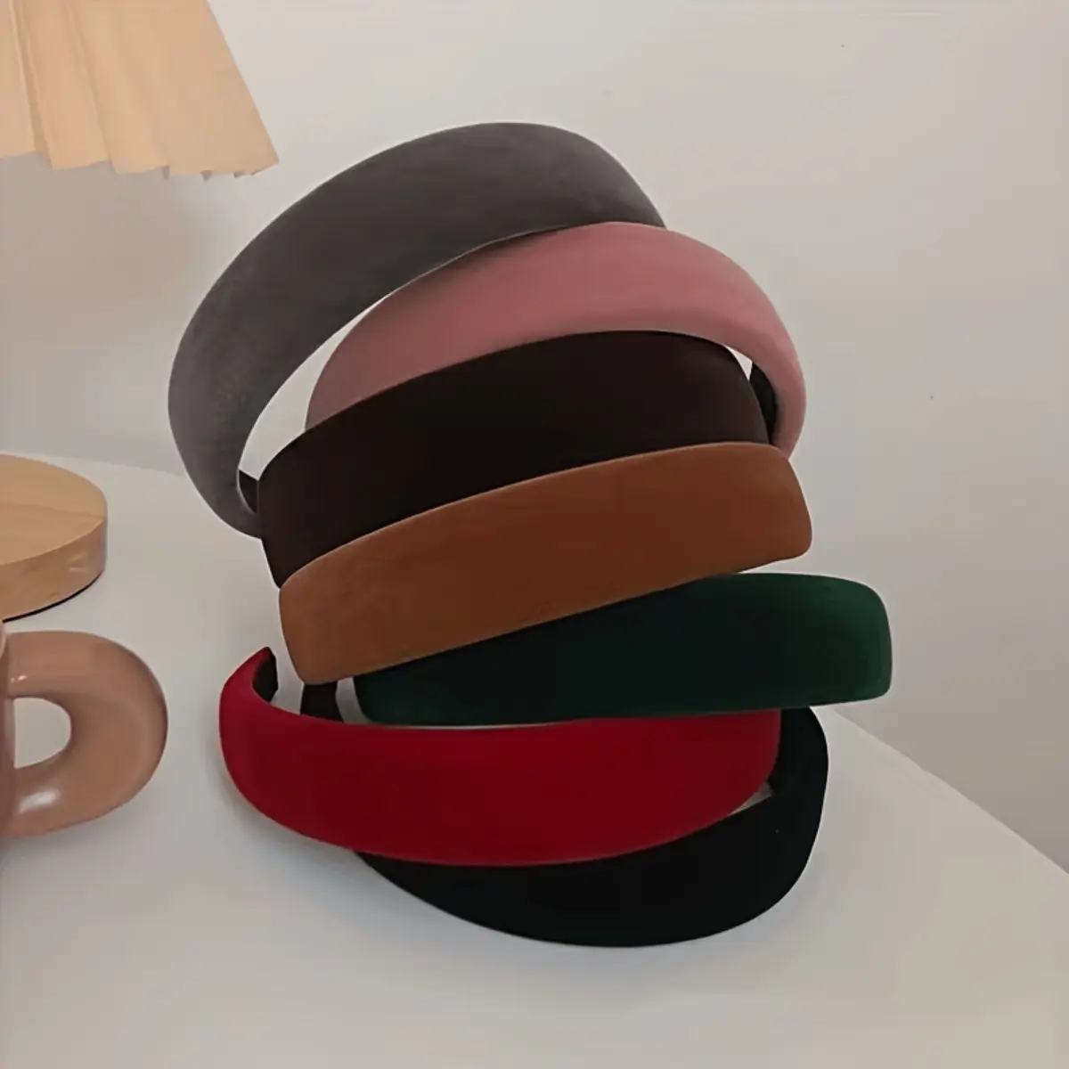 Wide Contour Headband and Hair Band for Women, Lightweight Volumizing Accessory with Secure Fit for Face Washing, Skincare Routine, and Daily Styling