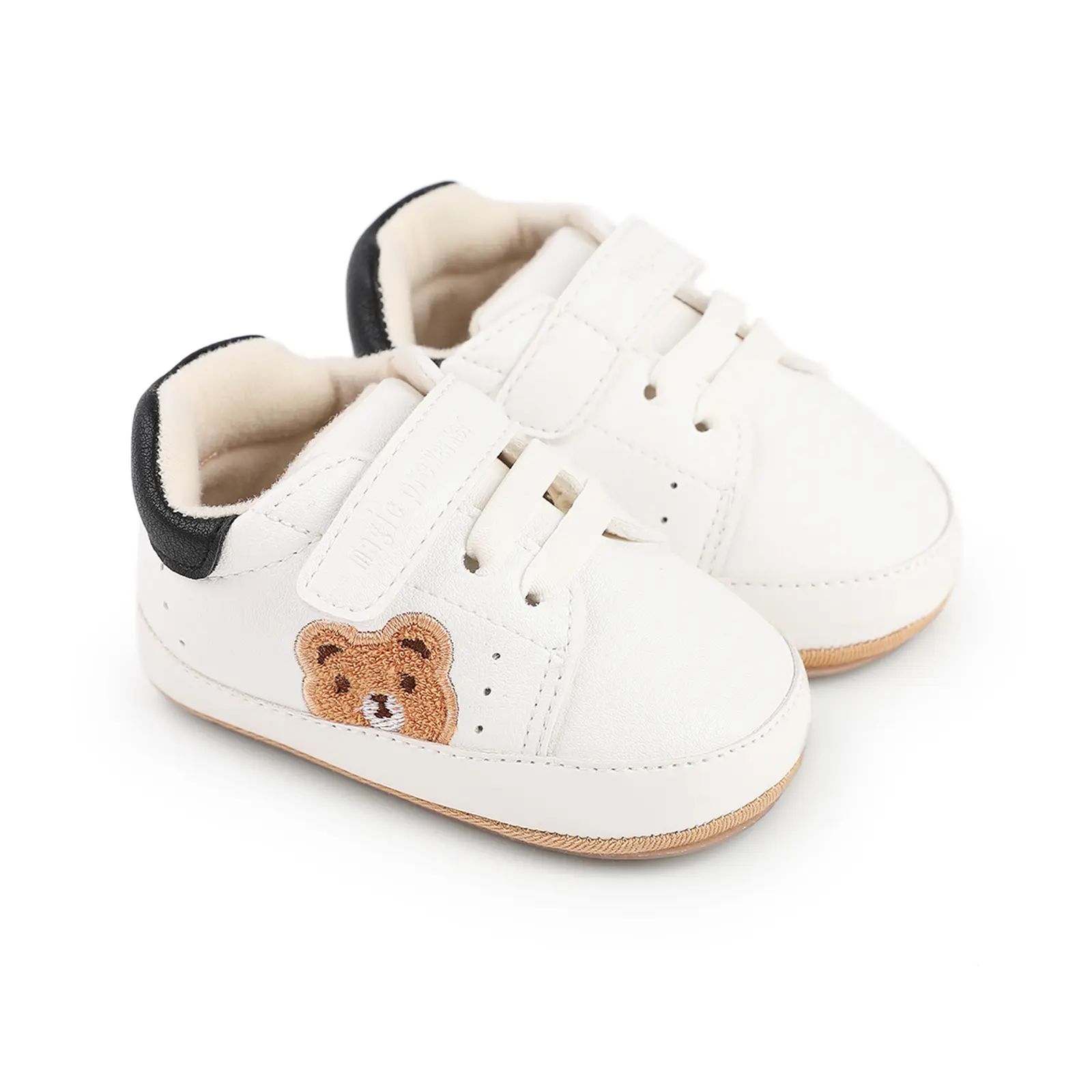 FOCUSNORM Infant Baby Boys Girls Moccasins Sneakers Bear Embroidery Soft Sole Flat PU Leather Anti-Slip Prewalkers Pram Toddler Trainers Run First Walker Shoes for 0-18 Months