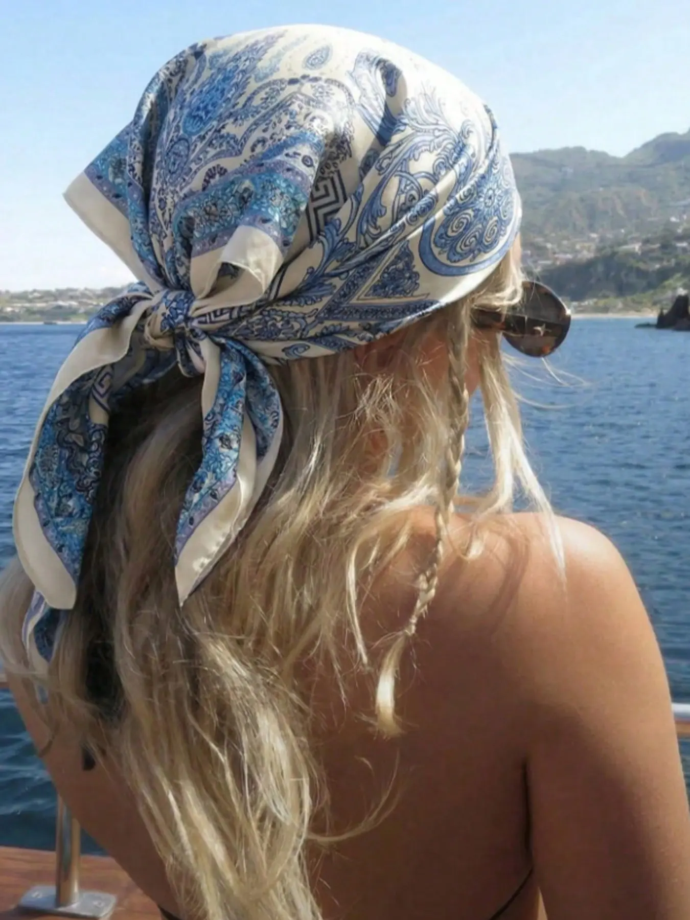 French Vintage Paisley Print Silk Scarf, 70x70cm Thin Women's Scarf, Multifunctional Square & Triangle Scarf, Travel Sun Protection