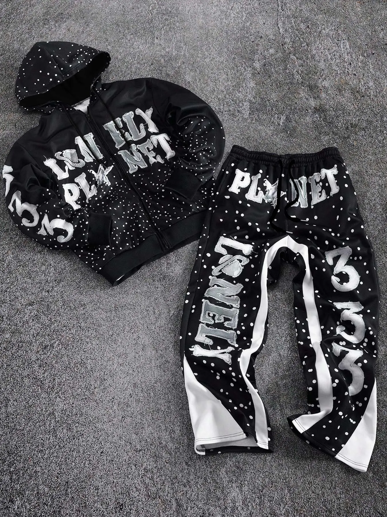 Two-piece street sports set, zip-up hooded jacket and wide-leg sweatpants, 3D letter print, elastic waist casual pants with white side details, soft and casual combo, a must-have for everyday street style #SportsSet #HipHopOutfit