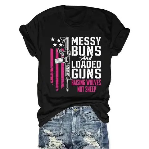 Men's Round Neck Vintage Korean Cartoon Graphic T-Shirt - "Messy Buns And Loaded Guns Raising Wolves Not Sheep" Printed Top, Pink Casual New Year Top