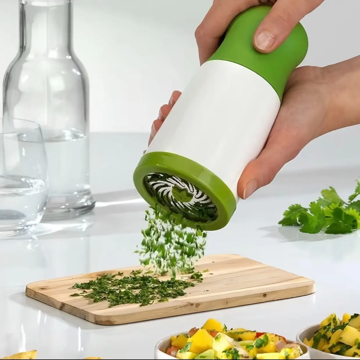 Veggie Chopper Machine, Vegetable Chopper,Garlic & Coriander Spice Grinder, Garlic Grinders,Kitchen Accessories for Efficient Food Preparation, Durable Design for Home Use