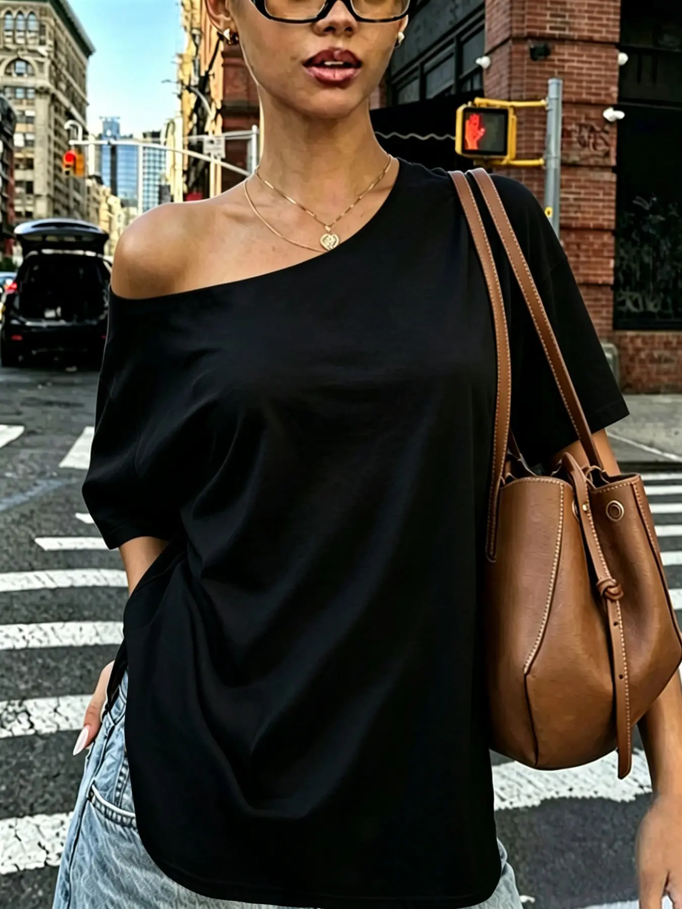 1 piece/2 piece/3 piece/4 piece set with multiple colors, solid color simple sloping shoulder one shoulder loose short sleeved T-shirt, women's summer off shoulder design style spicy girl top # spicy girl essential