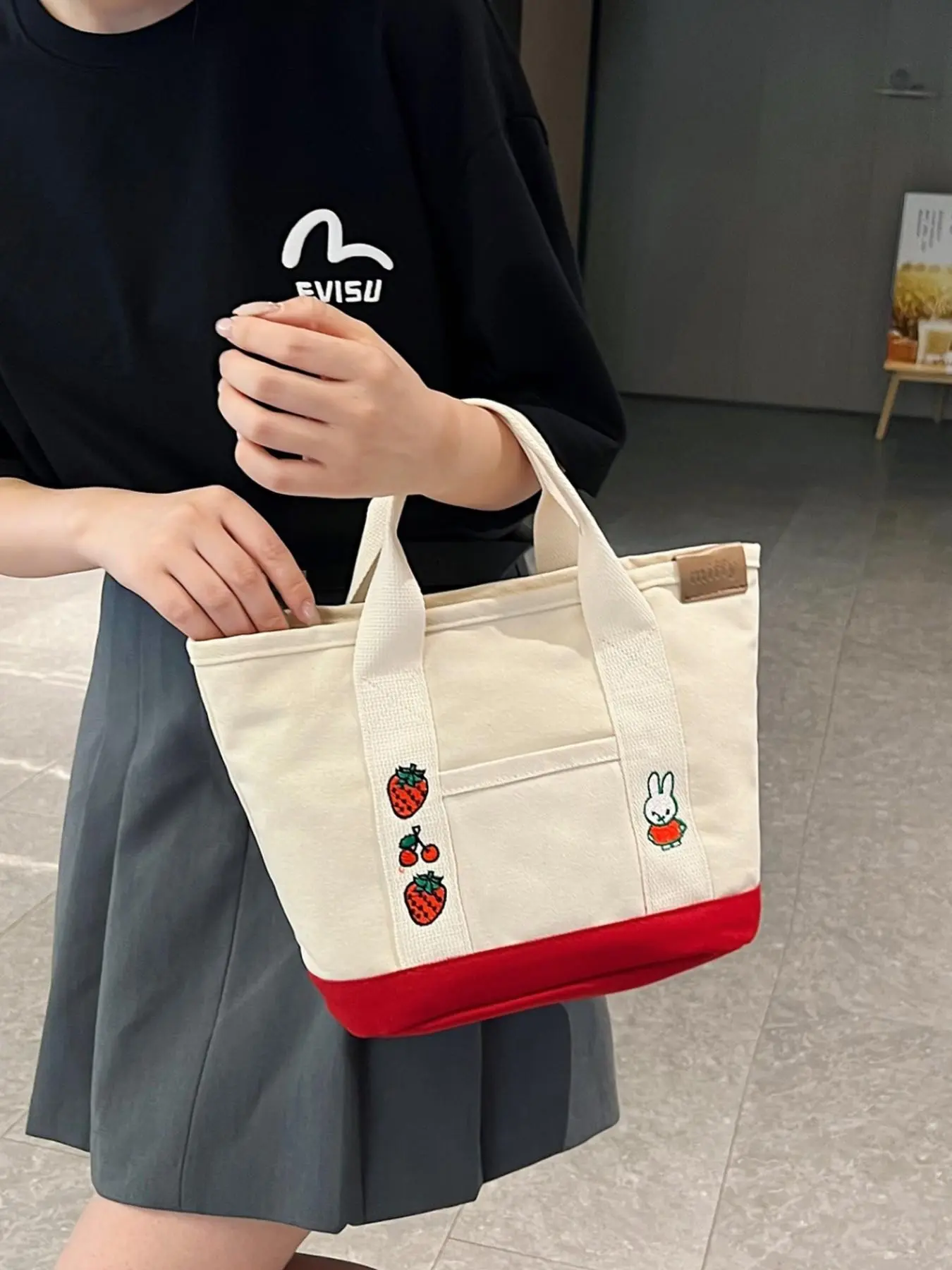 Women's Large Capacity Canvas Bag, Cute Bunny Embroidery Japanese Style Handbag, Casual Shoulder Bag for Daily Use, Lunch Box Handbag