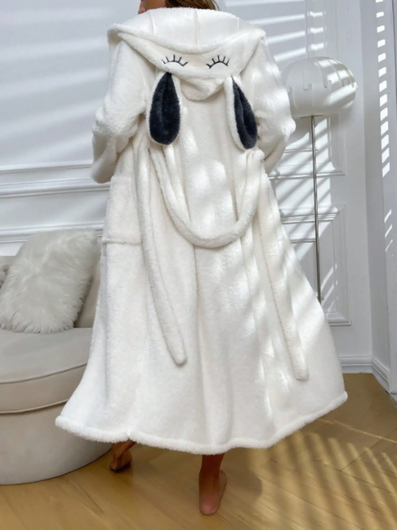 Women's Bathrobe for Fall Winter, Coral Fleece Double-Sided Plush, Rabbit Ears Design, Casual Sleepwear, Home Wear, Comfortable Lounge Garment