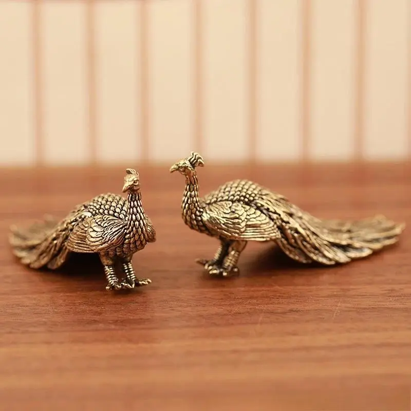 1pc Vintage Handcrafted Brass Peacock Motif Ornamental Statue - Chinese Handicraft Home Decor, 1-piece Desk Accessory, Collectibles for Desk Setup Aesthetic