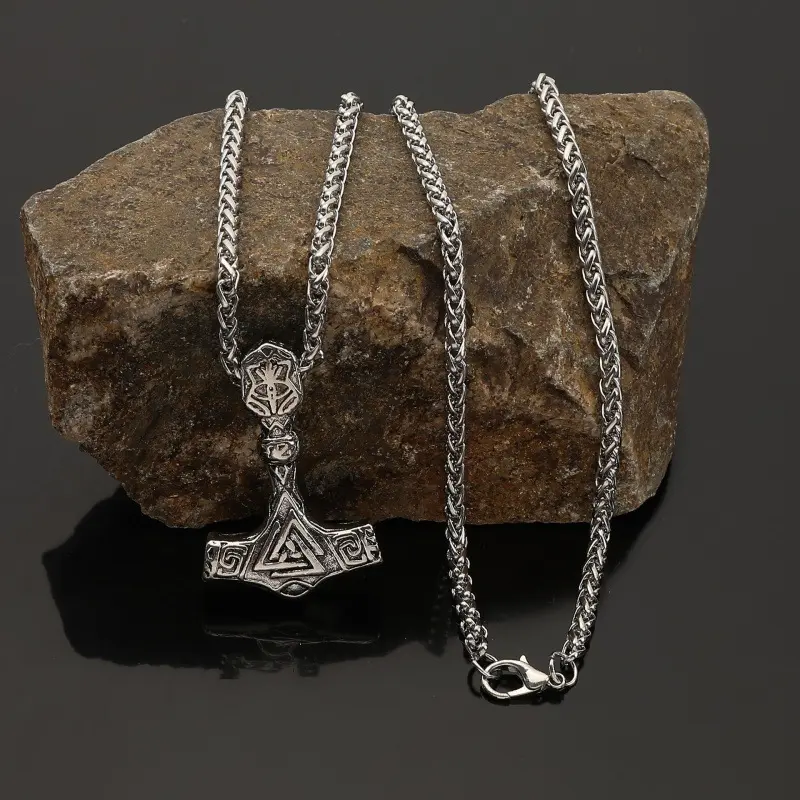 Viking Odins Hammer Pendant Necklace Retro Nordic Thor Tomahawk Leather Rope Chain Amulet Choker For Men Gothic Punk Rock Heavy Metal Biker Party Cool Streetwear Daily Fashion Jewelry Gift