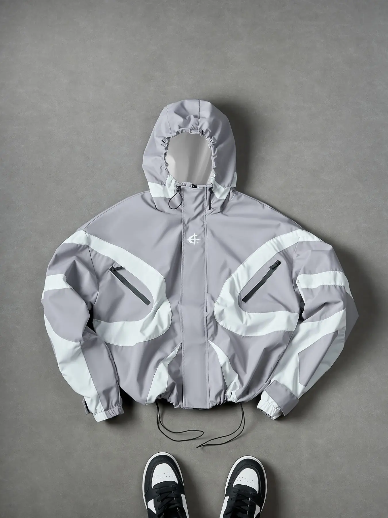 2026 New Men Y2K Streetwear Oversized Color Block Hooded Windbreaker Jacket Geometric Contrast Panel Techwear Coat Adjustable Drawstring Hem Hood Zip Pocket Lightweight Windproof Outerwear Black Navy Light Gray Dark Gray Multi Colors Available