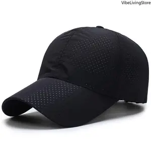 Men's Solid Color Mesh Snapback Baseball Cap with Adjustable Strap, Breathable Lightweight Peaked Sun Hat for Spring & Summer Outdoor Use, Can Be Used as Bag Accessory