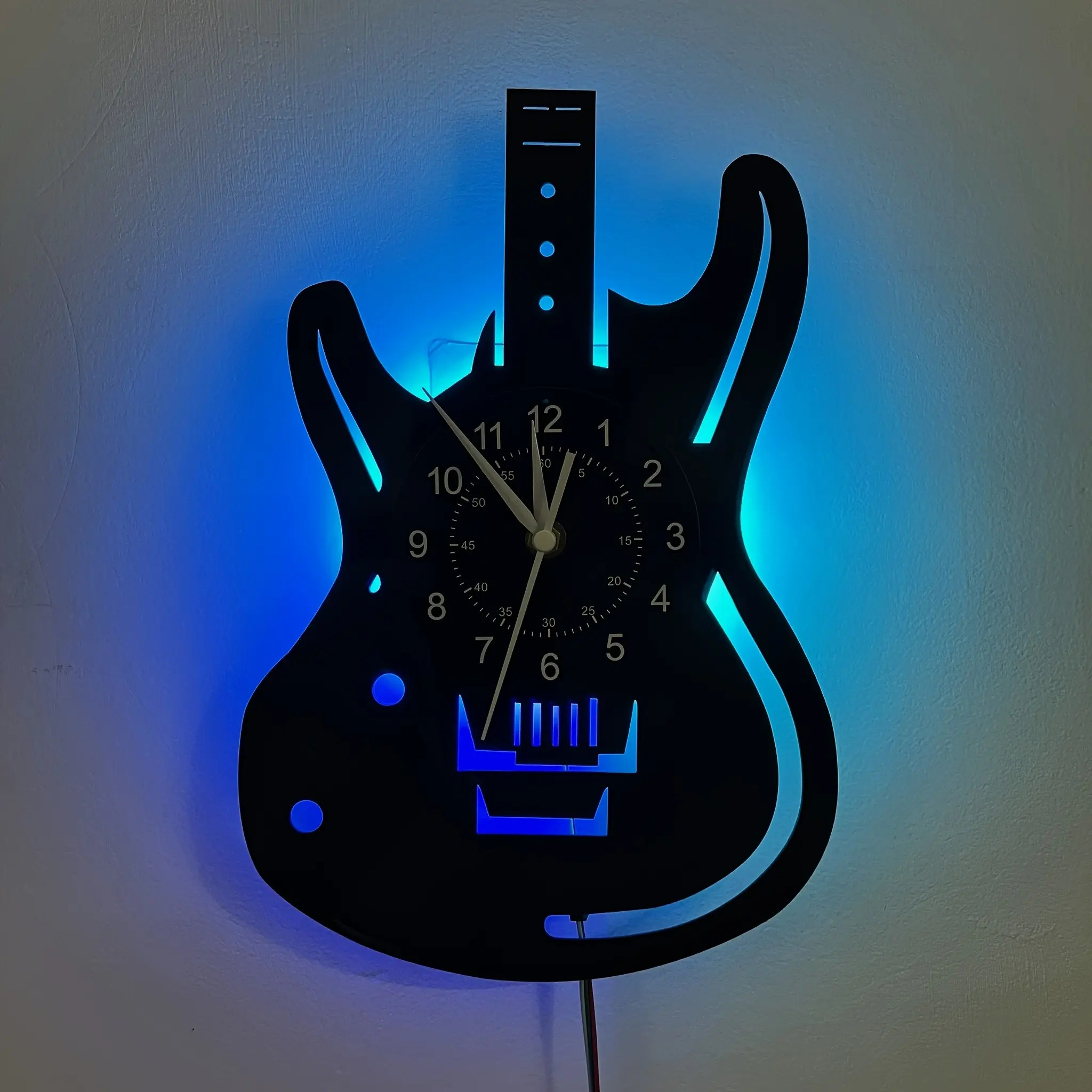 Colorful LED vinyl art wall clock, guitar shape, for home decoration, office decoration, hotel decoration, Valentine's Day, Christmas, birthday gift, Easter decoration, Ramadan prayer bell, art collection for music lovers