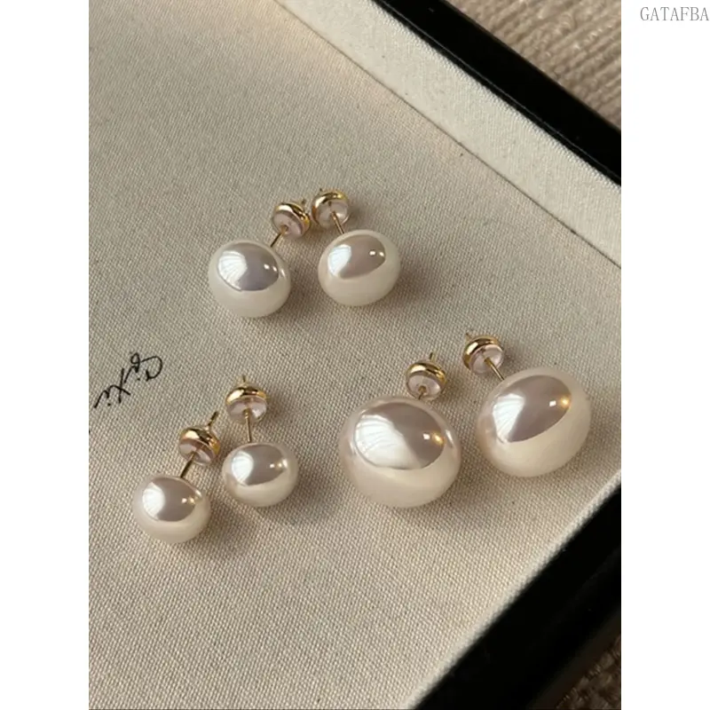 3 Pairs French Vintage Faux Pearl Stud Earrings, Elegant Classic High-Quality Jewelry for Daily & Special Occasions (Sports & Outdoor Outfit Accessory)