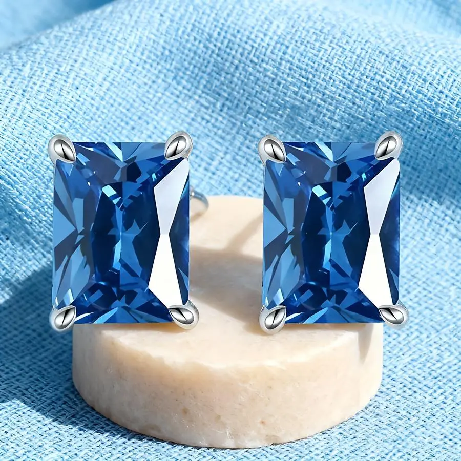 High-quality royal blue synthetic zirconia glittering ice-cut mosaic ladies' earrings, featuring an elegant and fashionable style.