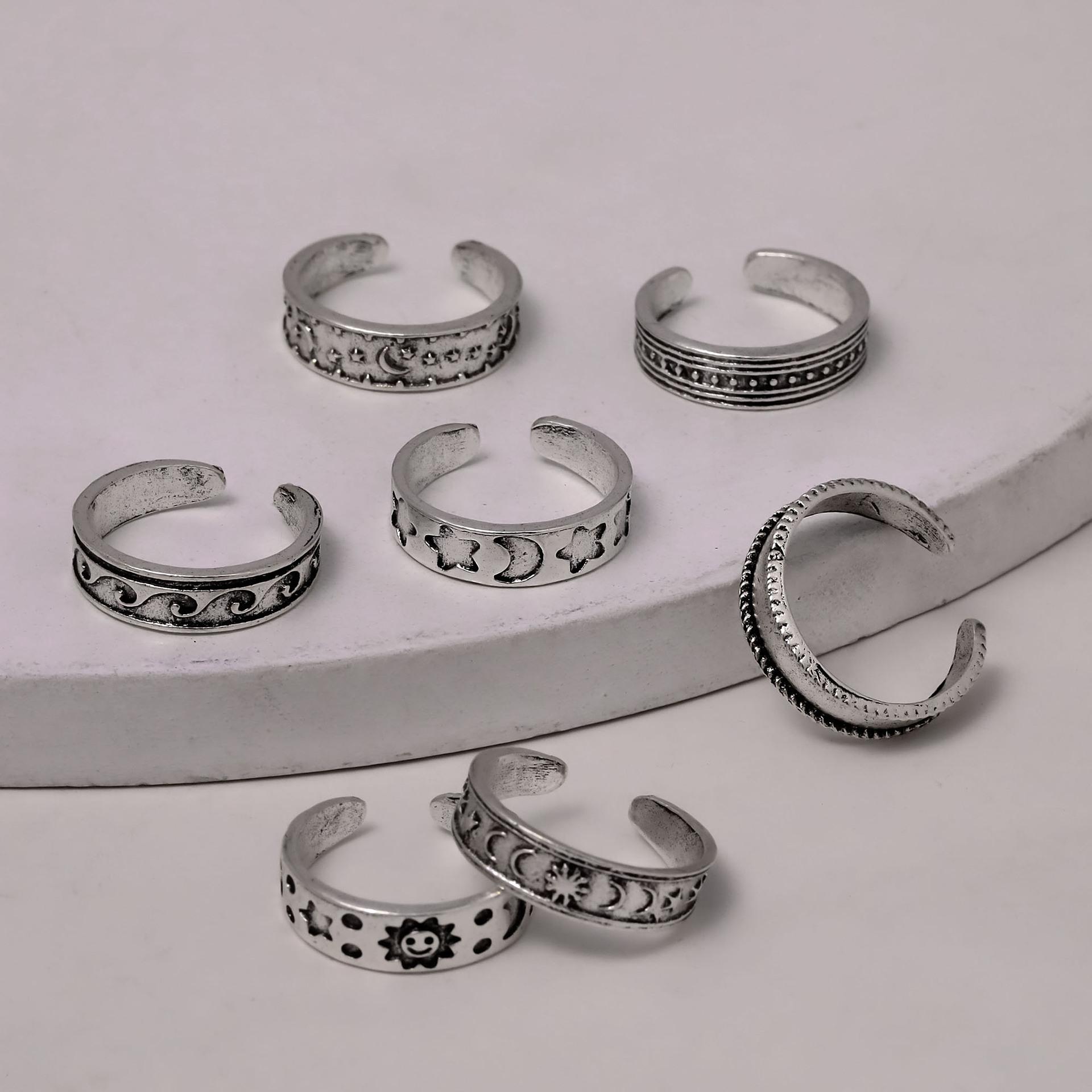 7 Pcs Vintage Sun Moon Star Open Ring Set, Silver Boho Stackable Rings, Hypoallergenic Celestial Jewelry for Women
