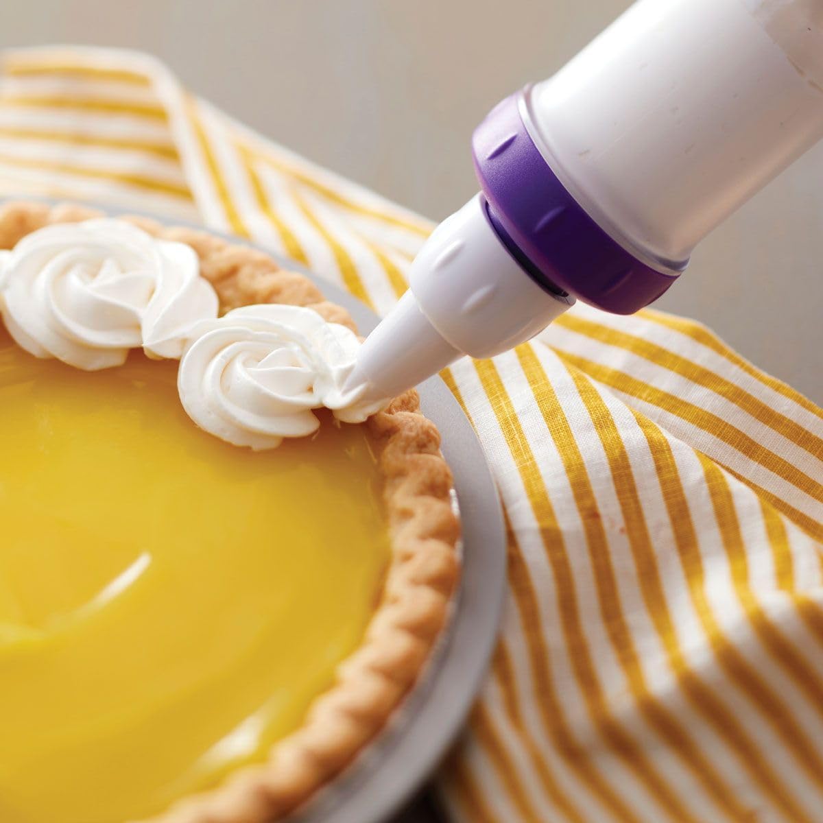 Dessert Decorating Kit – Includes Plunger-Style Tool, 2 Couplers, 1 Filling Tip & 4 Decorating Tips, Plastic, White & Purple