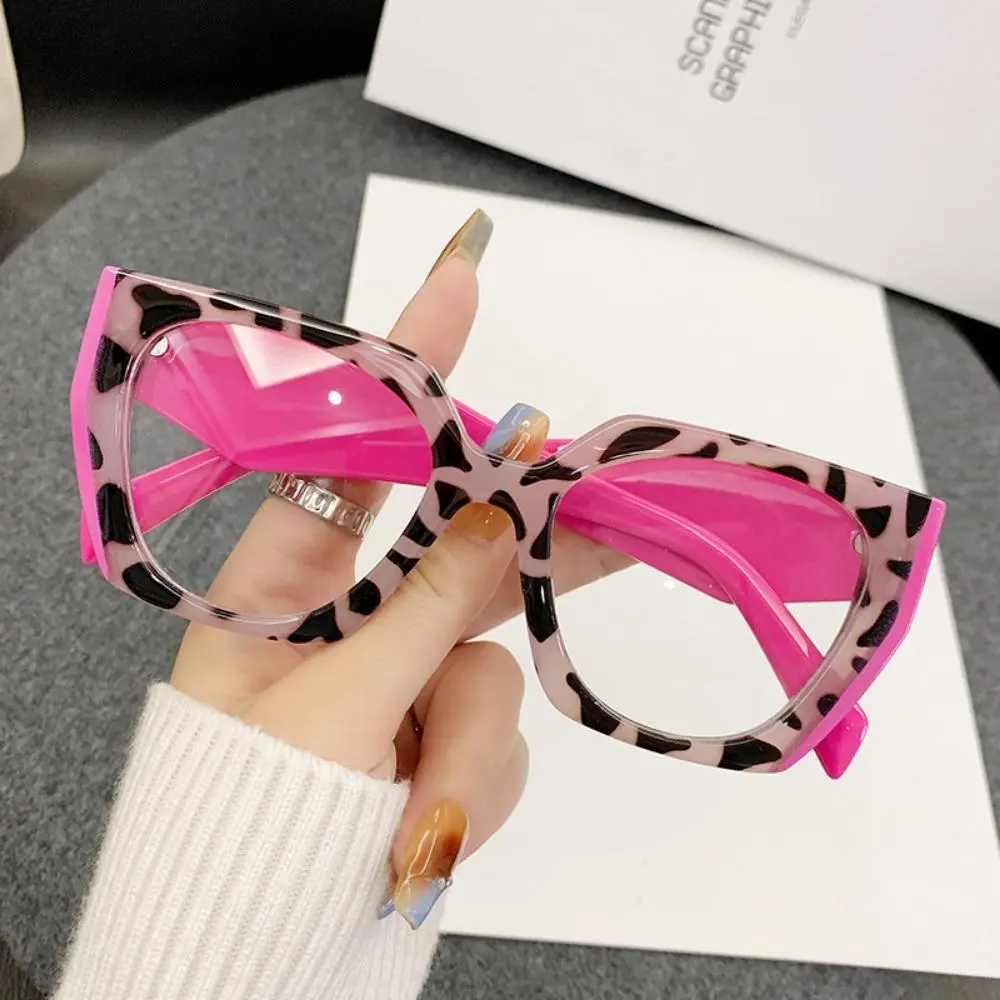 2026 Super Suitable for Round-Faced Women: Anti-Blue Light Reading Glasses for Women