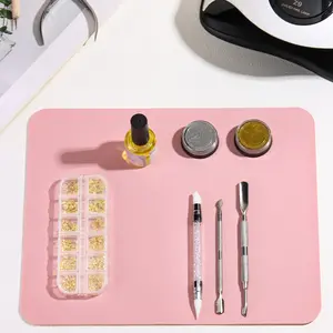 Portable Foldable Nail Mat Pad, Waterproof PU Leather, Non-Slip Backing, Easy Clean, 30x24cm, Ideal for Manicure Salon, Home Studio, Travel