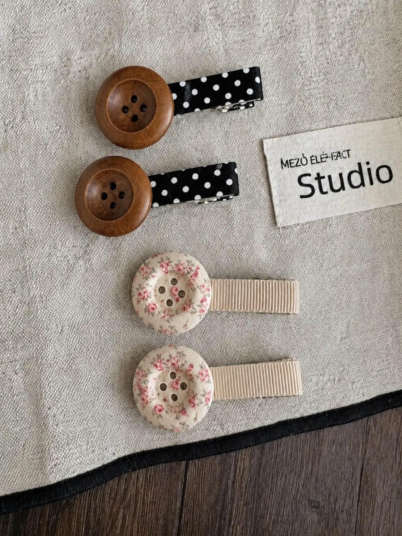 4PCS Vintage Button Hair Clips Set | Cottagecore Floral & Polka Dot Snap Barrettes | Cute Korean Hair Accessories for Women Flower Hair Clips