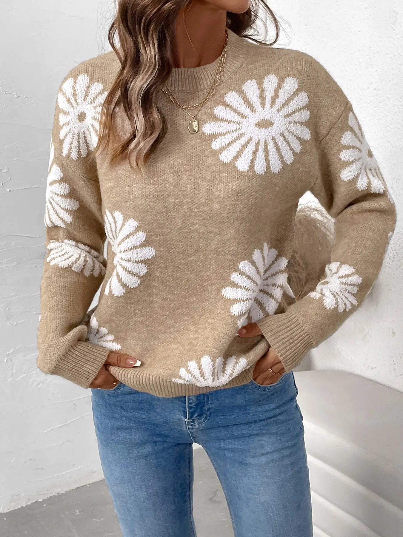 Vintage Large Flower Jacquard Round Neck Sweater, Loose Shoulder Casual Lazy Style Soft Skin Autumn Winter Versatile Knitwear