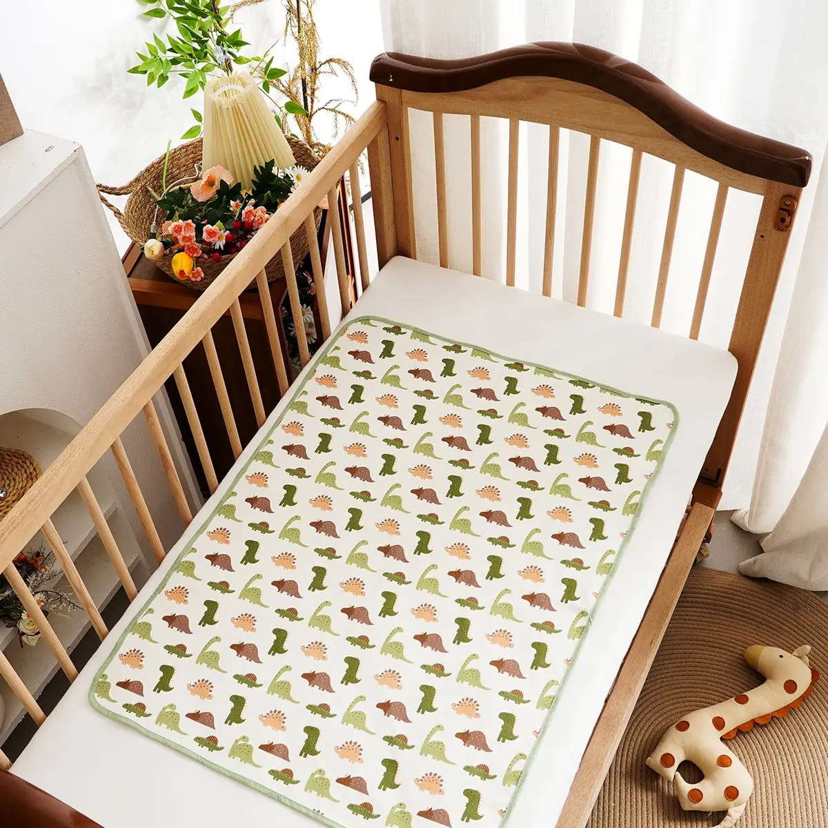 50x70cm Reusable Absorbent Bed Pad, Cartoon Animal Printed Washable Mattress Protector, Multi-use Urine Pad for Baby, Period, Elderly Incontinence, Sofa & Crib Use