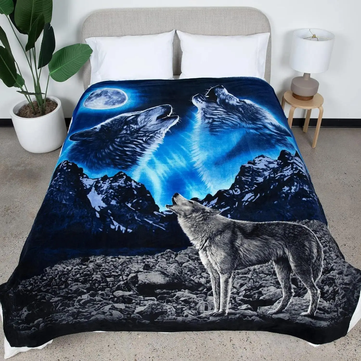 Cool Wildlife Wolf HD Digital Print Premium Soft Warm Flannel Throw Blanket Sofa Bedroom Home Decor, Matches cooling blankets pillows couch cover bedding set, Masculine Birthday Holiday Gift For Men Dad Son & Wolf Wildlife Lovers