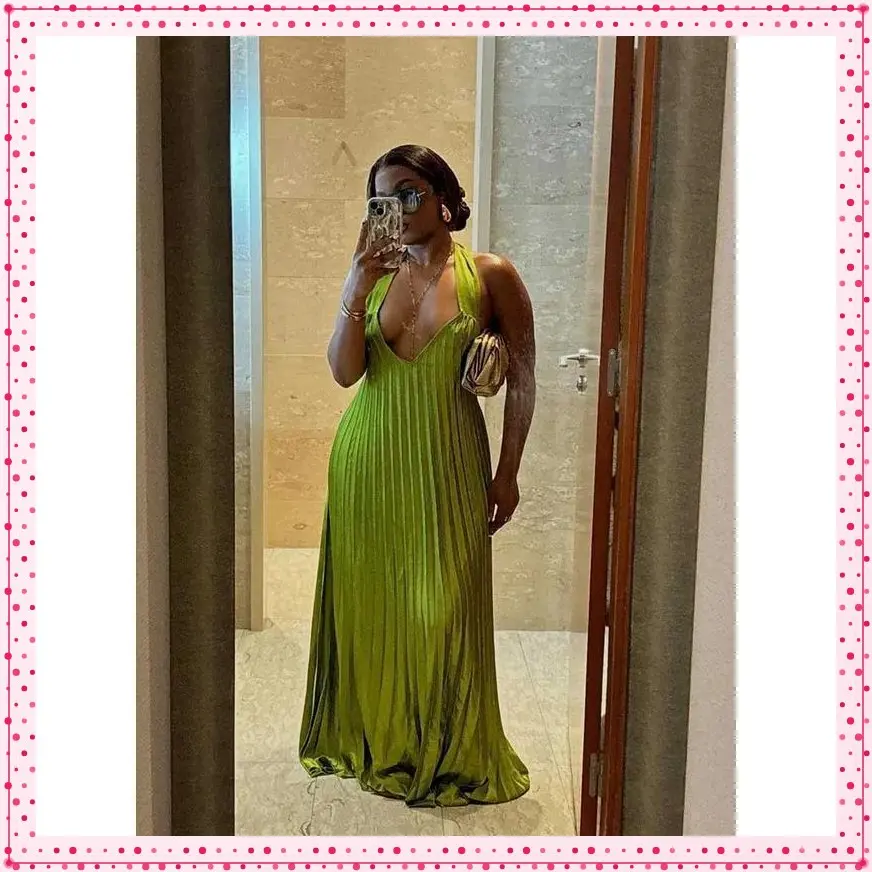 Green Evening Dresses Woman Elegant Sexy Summer Pleated Dress Hollow Out Lady Halter Neck Backless Dress Wholesale Drohipping