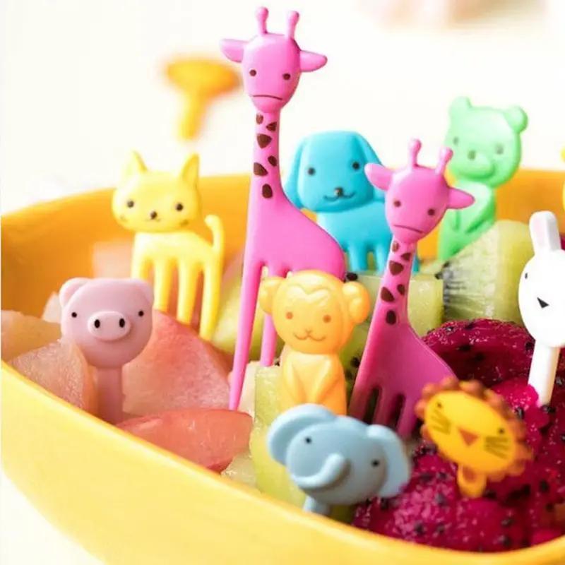 10pcs Random Style Animal Design Mini Lunch Picks, Small Cartoon Fruit Forks, Cutlery, Tableware, Utensils, Vegetable & Fruit Toothpicks, Suitable for Kids