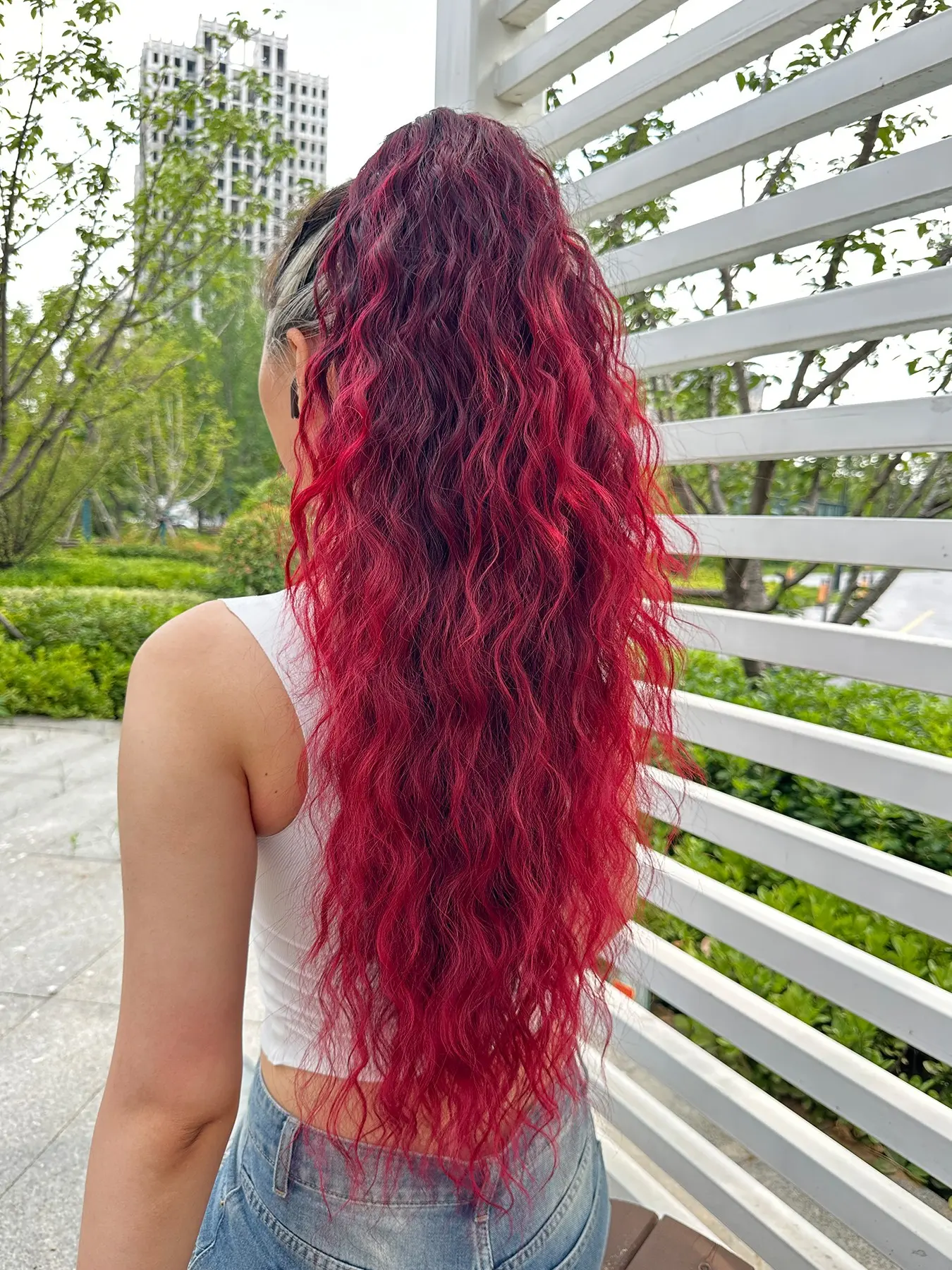 Burgundy Ombre Wool Curly Claw Clip Ponytail Extension 30 Inch Soft Synthetic Hair Artificial Hair Extension Secure Claw Easy Install Fluffy Long Pony Tail Curly Ponytail Extensions For Daily Women Hairstyle
