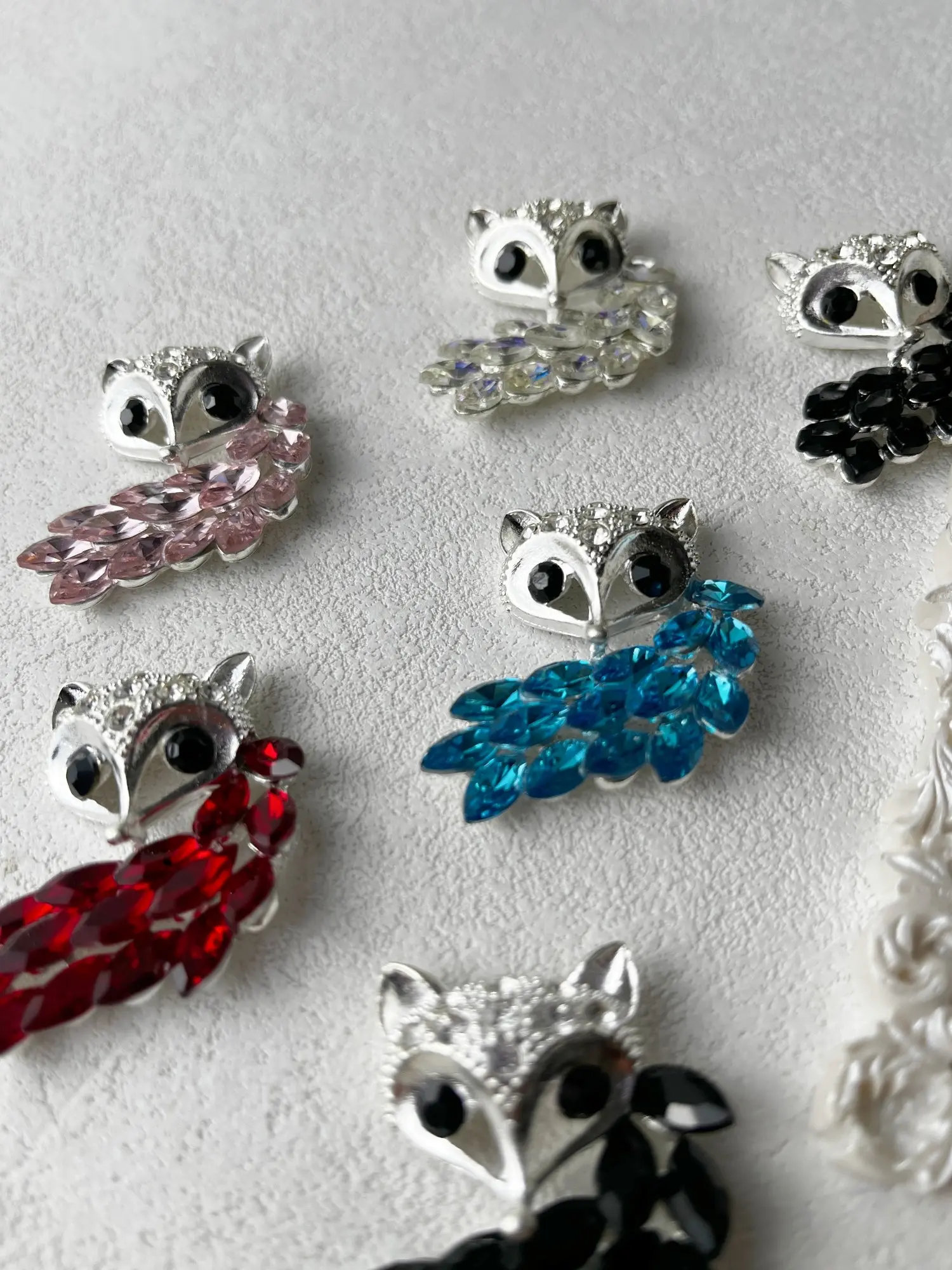 Wholesale Alloy Rhinestone Fox Charm Accessories Rhinestone Charms DIY Semi-Finished Random Colors 10pcs Set