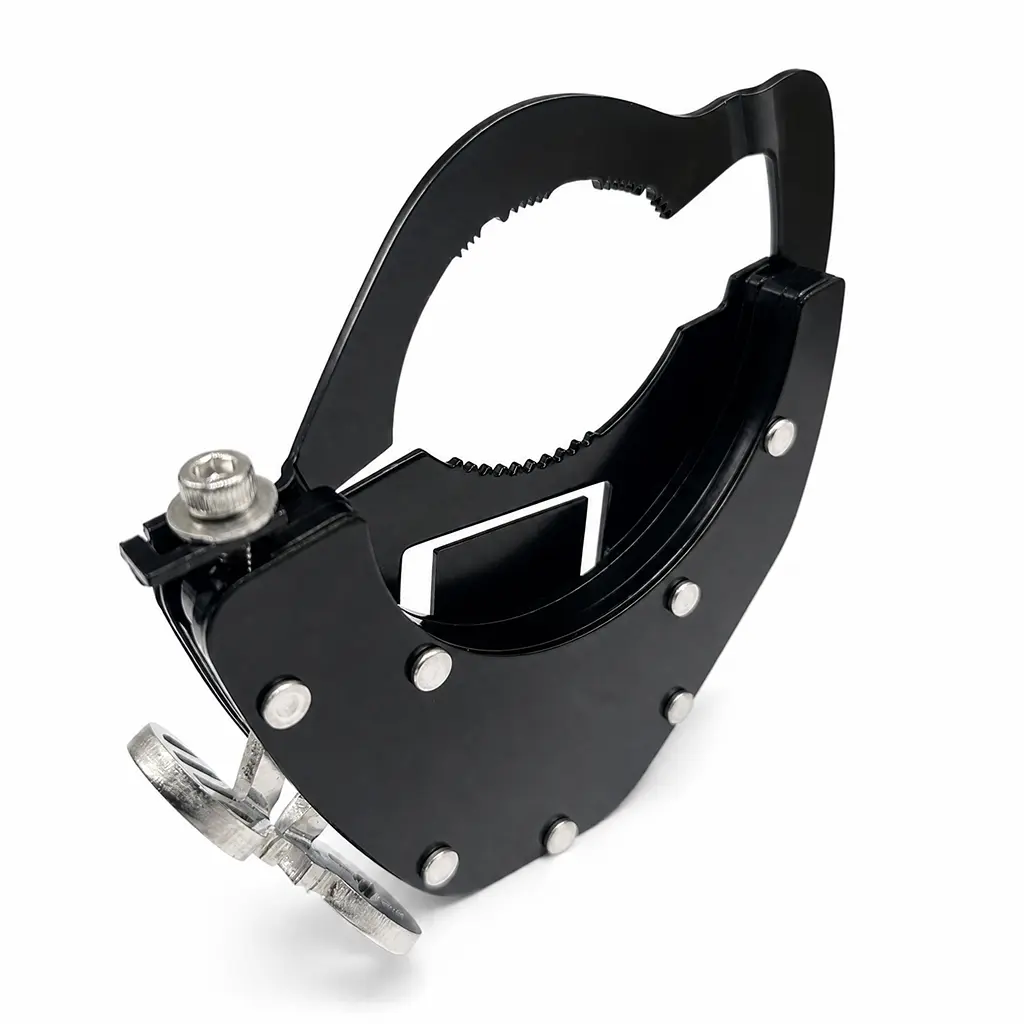 Motorcycle Throttle Lock Cruise Control Clamp - Luxury Factory Upgrade with Tension Adjust, Metal Body, Turn Screw, Mounting Clip, Minimalist Handlebar Fit Assistant, Mechanical Styling for Enduro Cruiser Bikes, Ideal Gift for Bike Enthusiasts