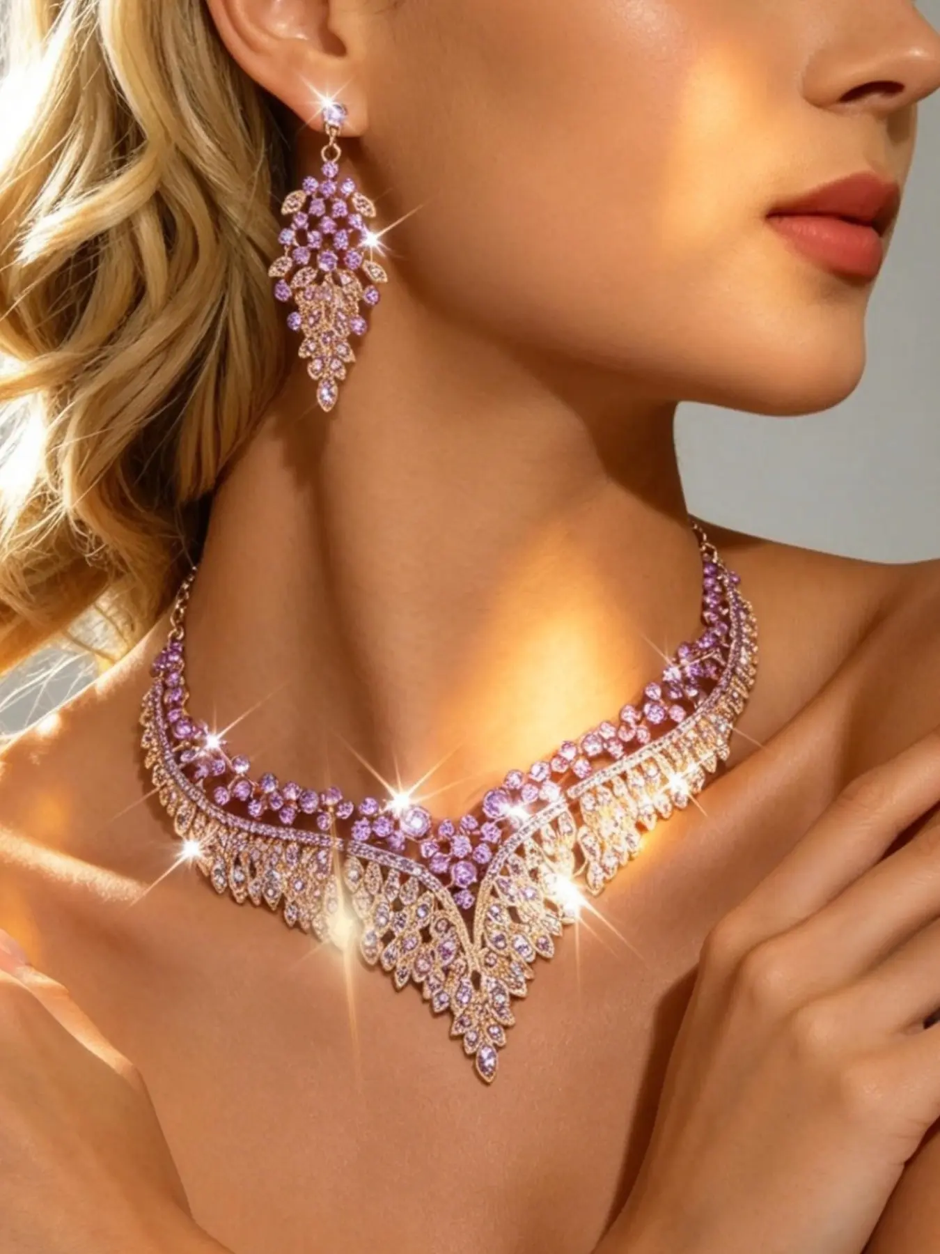 3 dazzling luxury purple rhinestone peacock split screen necklace jewelry set, aristocratic ladies' party wedding style jewelry set (1 necklace+2 earrings)