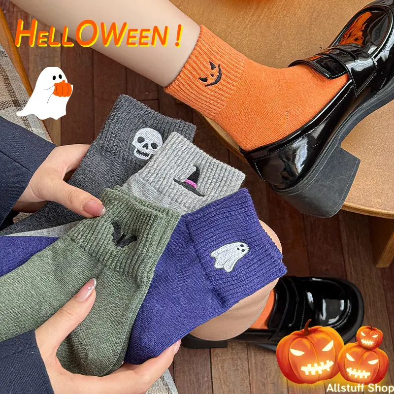 Viral Cute Halloween Socks for Women, 5 Pairs Cozy Novelty Crew Socks Set, Funny Pumpkin Ghost Cartoon Mid-Calf Knit Socks, Soft Stretch Warm Fall Winter Essentials for Daily Wear, Halloween Party, Work, School & Gifts