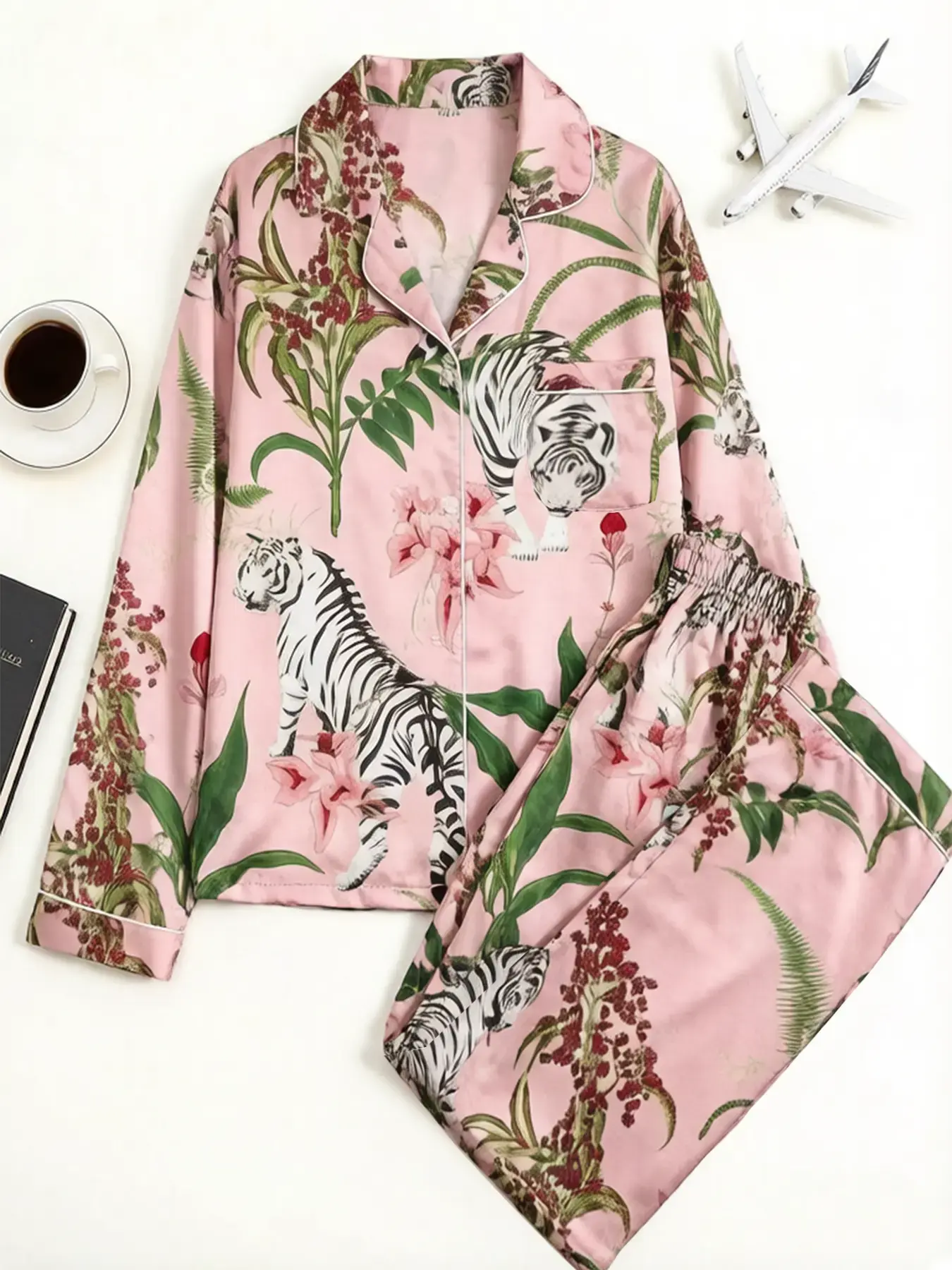 Women's Two-Piece Tiger Sleepwear, Loungewear, Pajama Set, Long Sleeve Open Front Cardigan & Pants, Casual Home Wear, All Seasons, Slim-Fitting