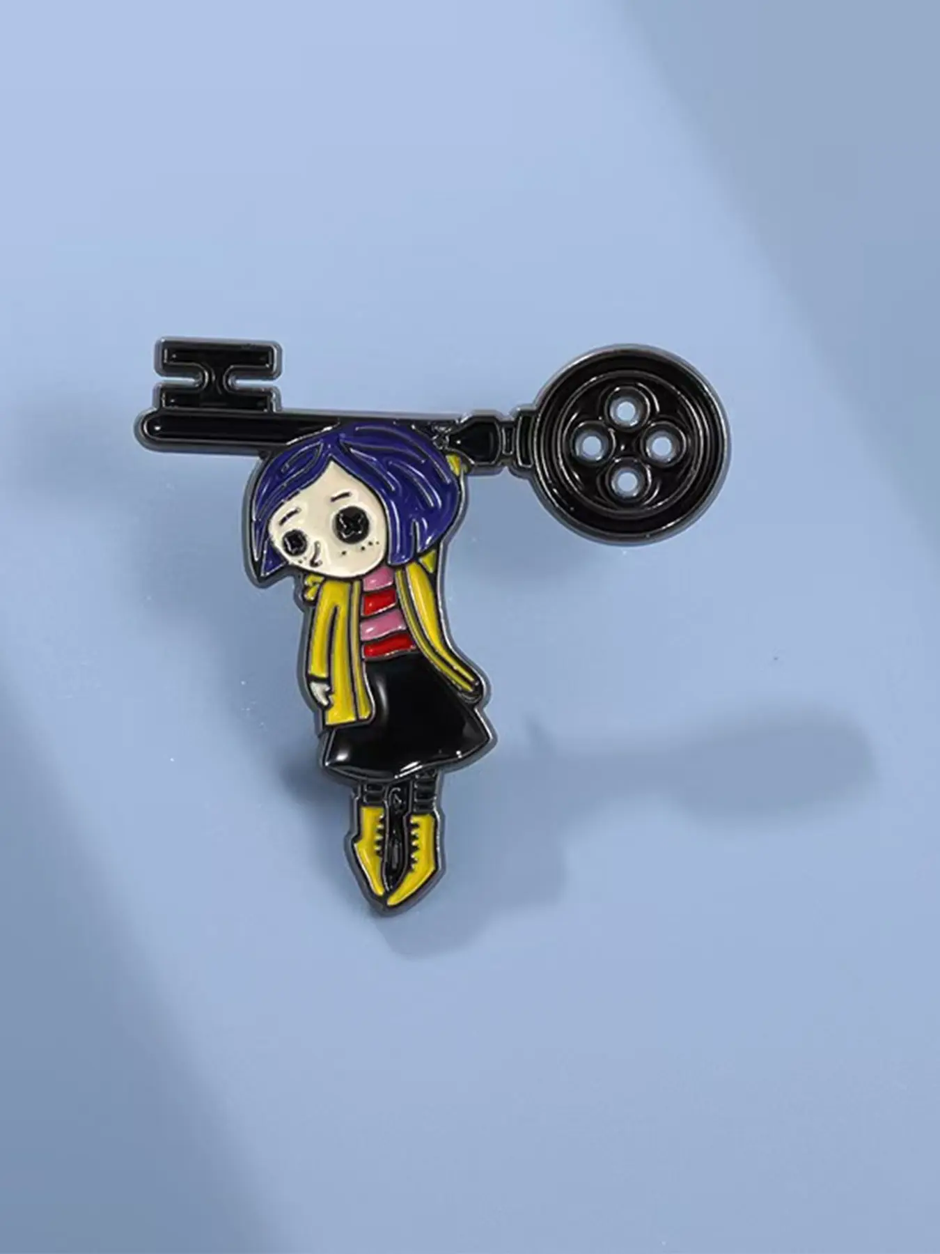 Koraline Brooch, Alloy Brooch Pin, Button Key Fob Enamel Pin, Classic Horror Anime Character Lapel Pin, Dark Fantasy Movie Theme Metal Badge, Jacket Backpack Accessory