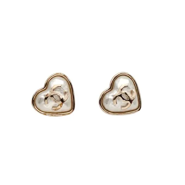 Pre-owned CHANEL Earring Heart Pearl AlloyP216143610