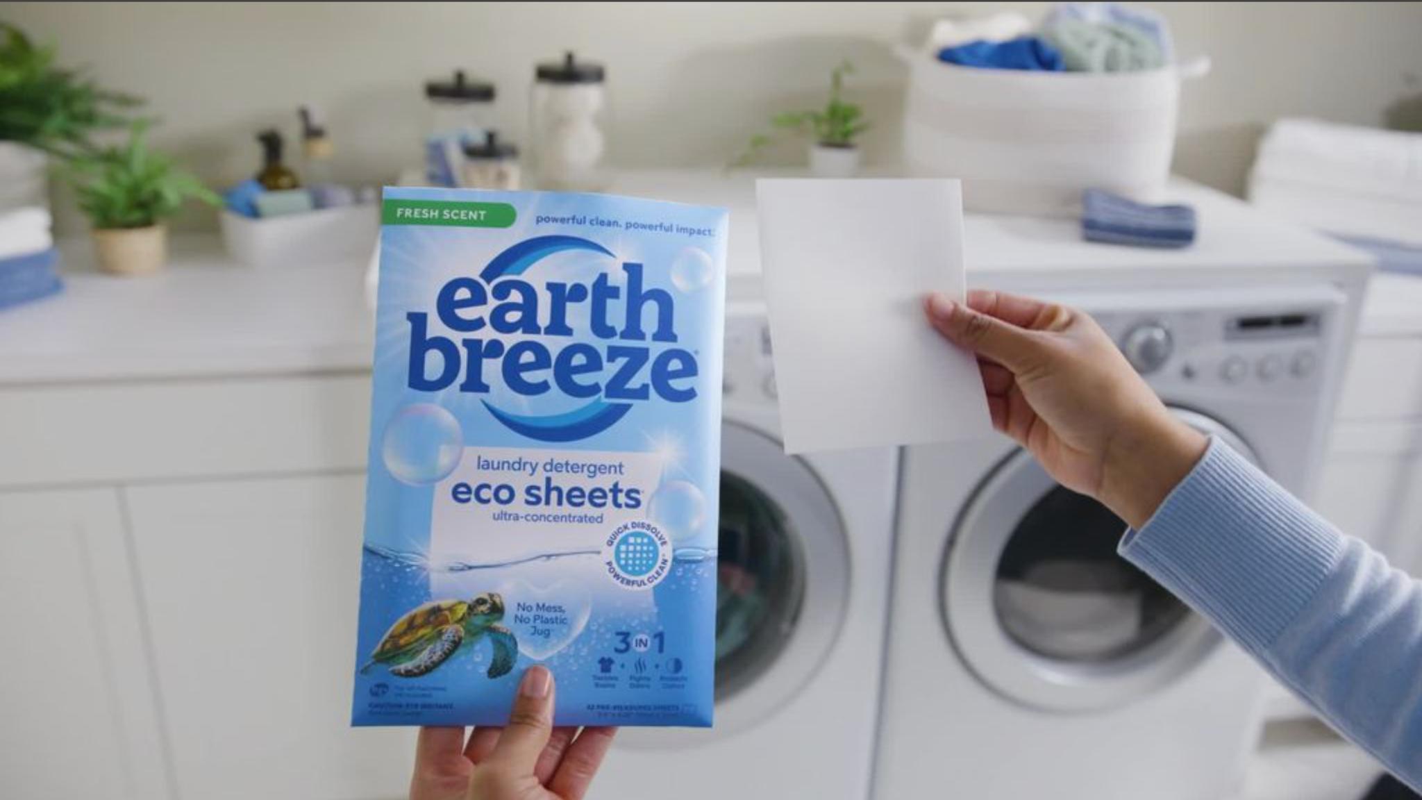 Earth Breeze Laundry Detergent Sheets Fresh Scent - 60 Loads Eco Liquidless Soap - Travel-Friendly for Hot & Cold Cycles, Tackles Tough Stains & Odors - Gentle on Skin, 30 Ct