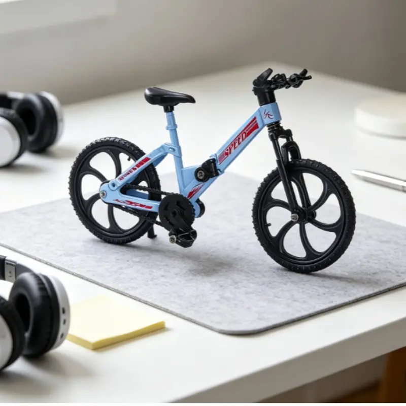 Mini Foldable Alloy Mountain Bike Model, Zinc Alloy Design, Desktop Miniature Decor, Birthday Gift, Holiday Gift, Perfect for Collectors and Enthusiasts